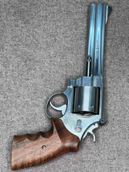 Smith &amp; Wesson 629 Revolver .44 Rem Mag