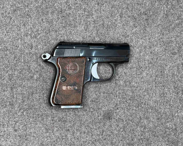 Astra-Uncetay CIA 6,35 mm Browning